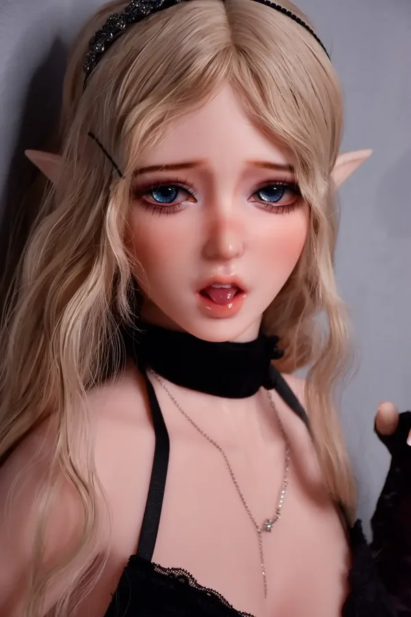Elsa Babe Sakuma Karin