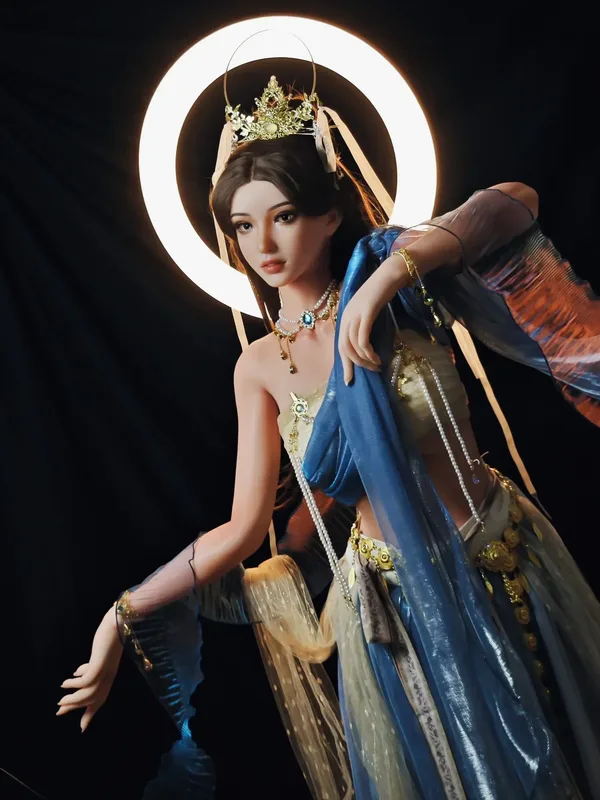 Elsa Babe Sakai Kanako