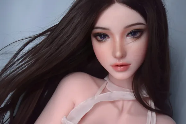 Elsa Babe Sakai Kanako