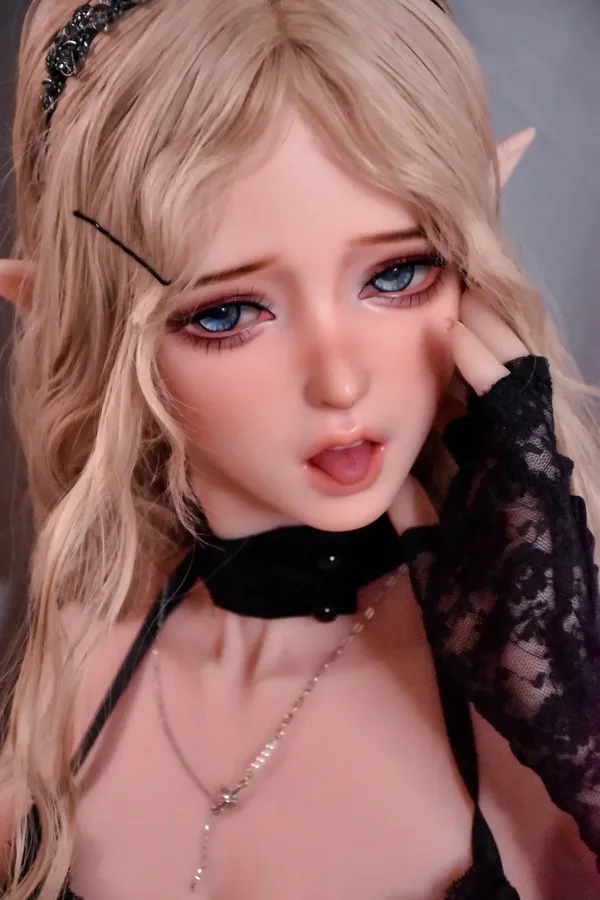 Elsa Babe Sakuma Karin