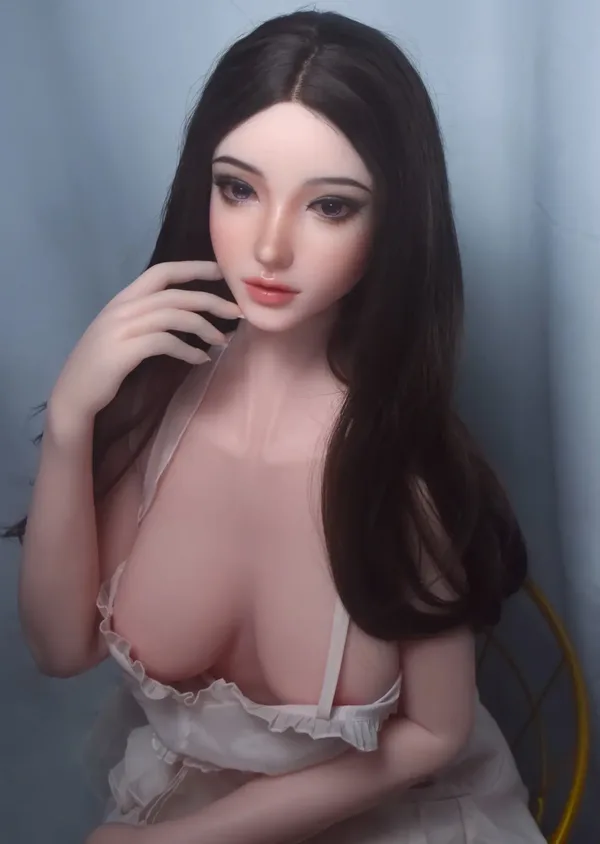 Elsa Babe Sakai Kanako